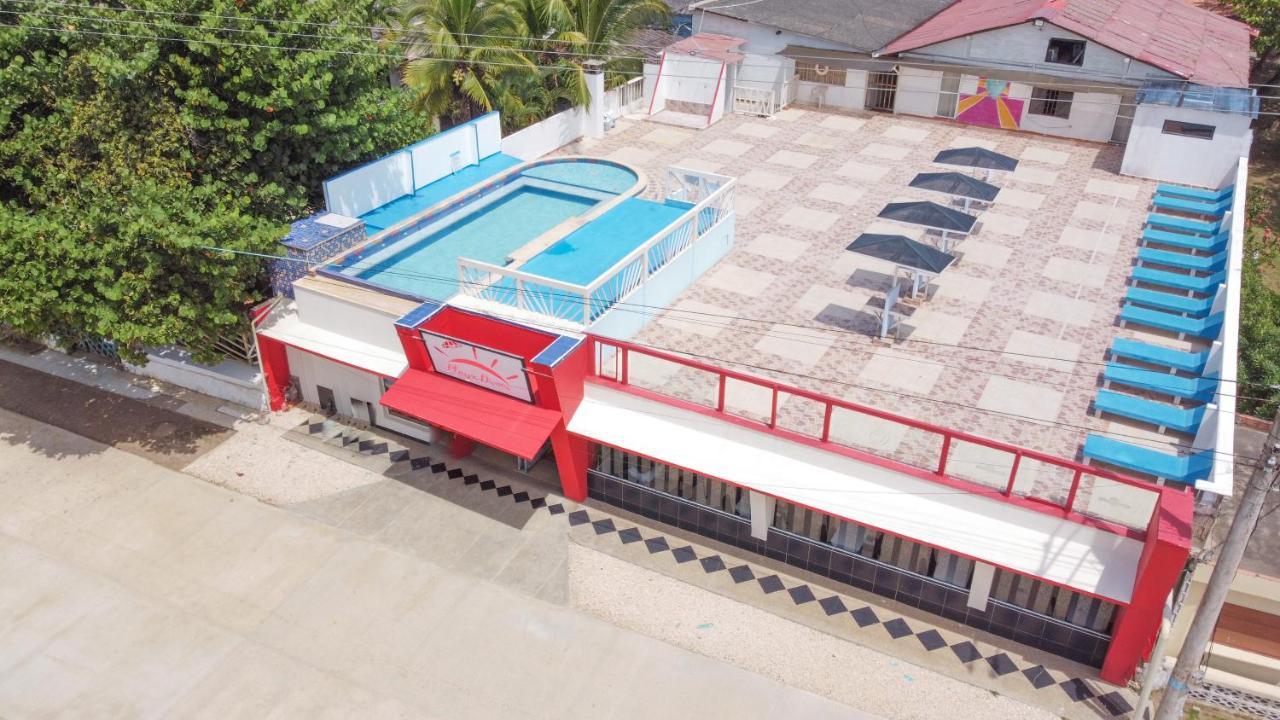 Hotel Playa Divina Covenas Exterior photo