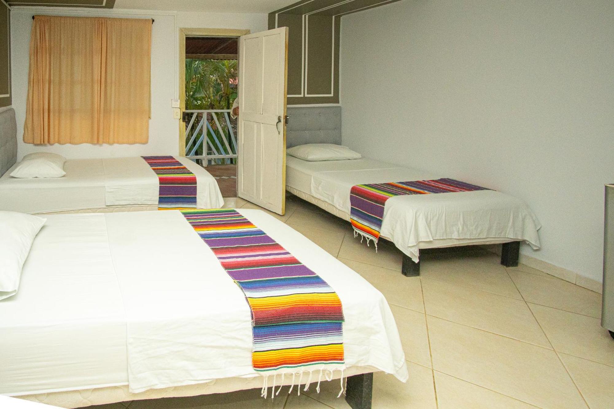 Hotel Playa Divina Covenas Exterior photo