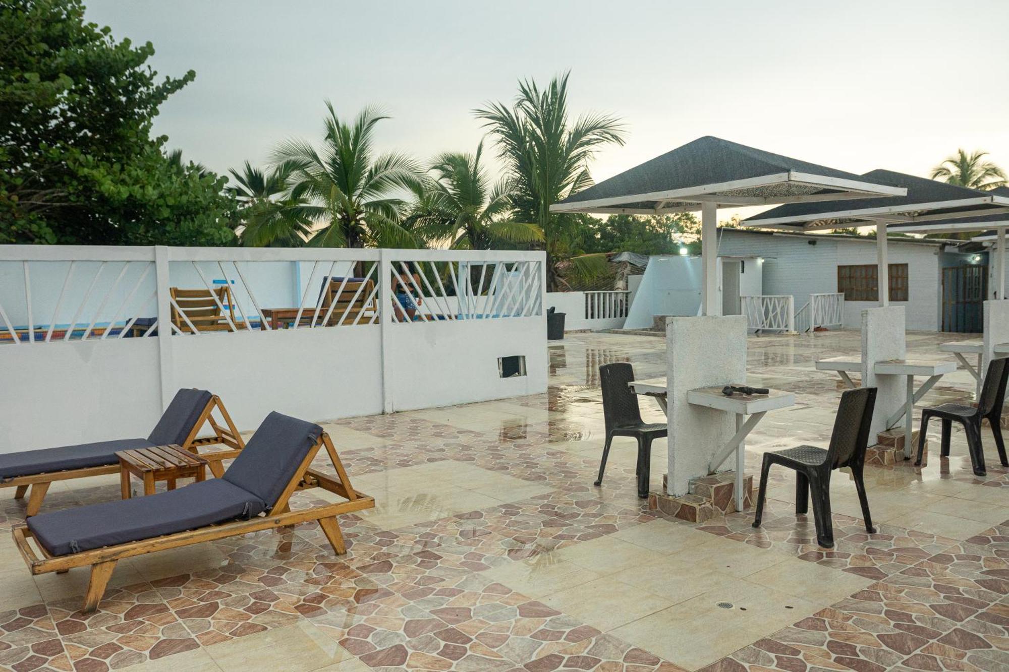 Hotel Playa Divina Covenas Exterior photo