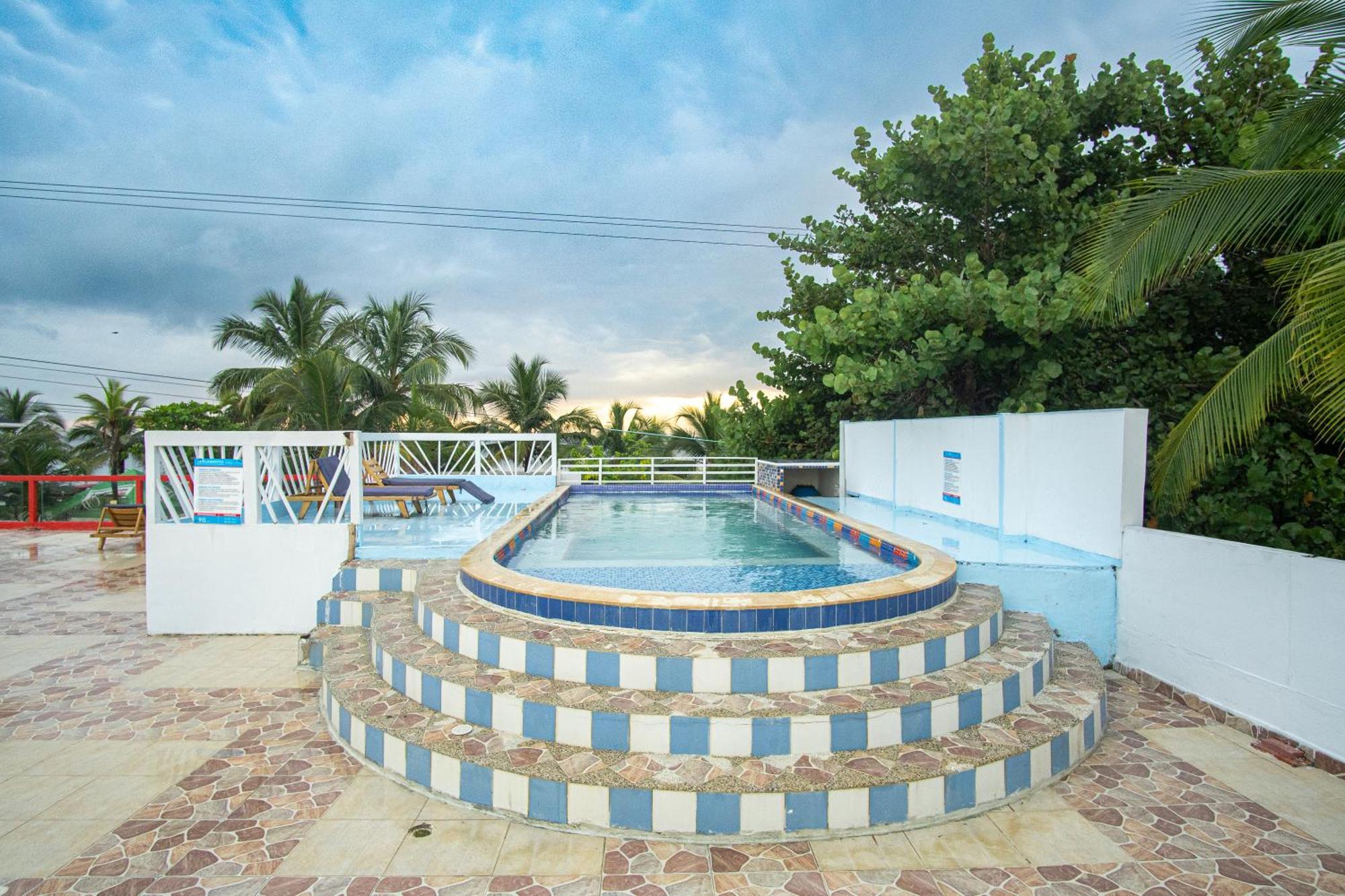 Hotel Playa Divina Covenas Exterior photo